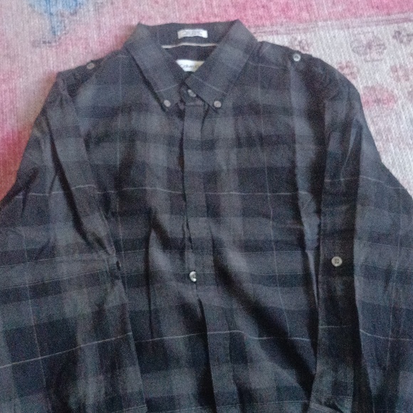 Calvin Klein Men's Shirt - Picture 3 of 6